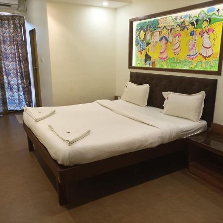 Ronaldos Old Goa Hotel Panaji Buitenkant foto